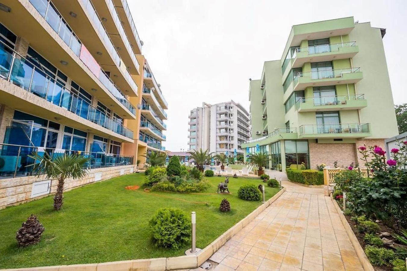 Family Hotel Gallery Sunny Beach Exterior foto