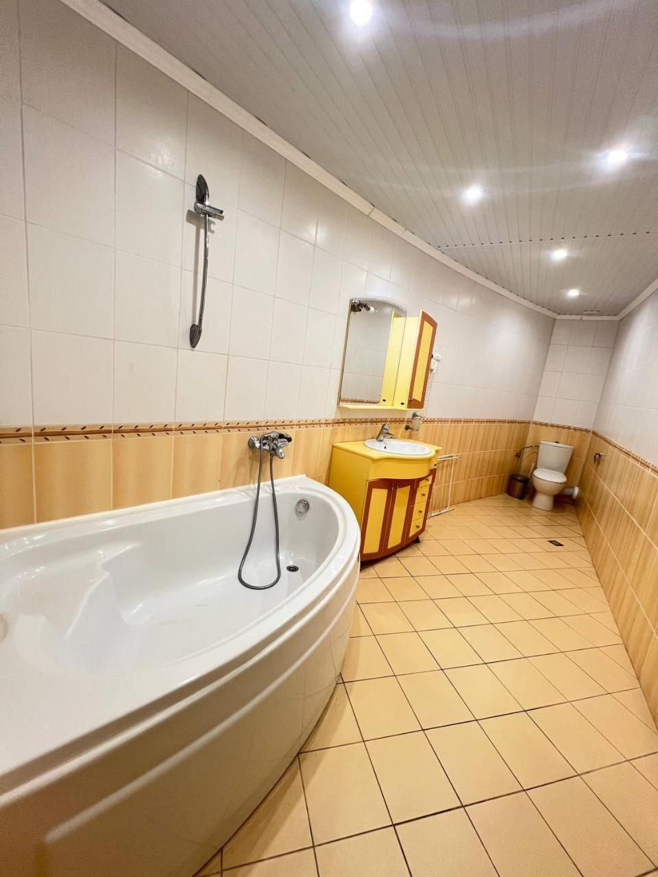 Family Hotel Gallery Sunny Beach Exterior foto